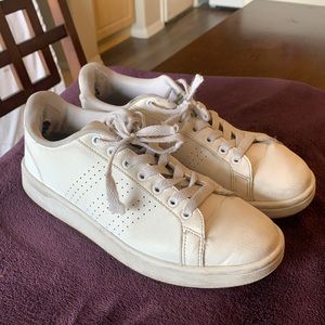 Adidas Cloud Foam White Leather Size 8 Sneakers